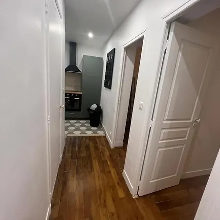 New Entiry Apartment-private In *